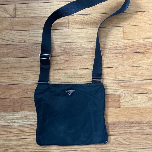 prada vinyl bag